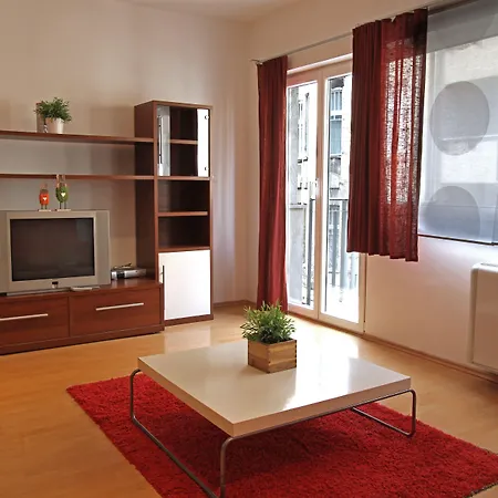 Opera Apartament *