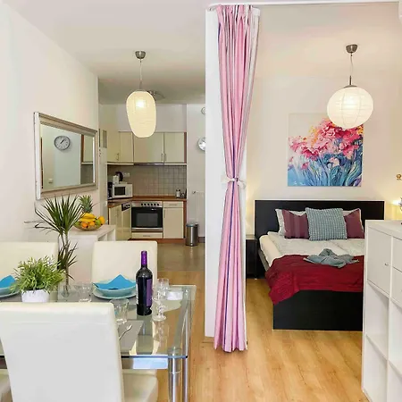 Opera Apartmán *